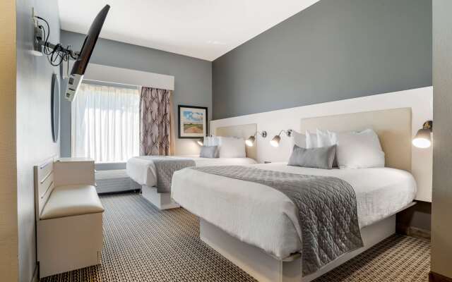 Best Western Plus Two Rivers Hotel & Suites