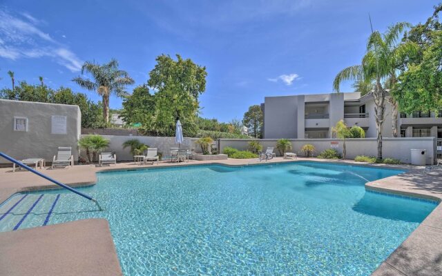 Sleek Phoenix Condo: Walk to Biltmore Fashion Park