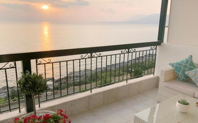 Colours Seaview Apartment