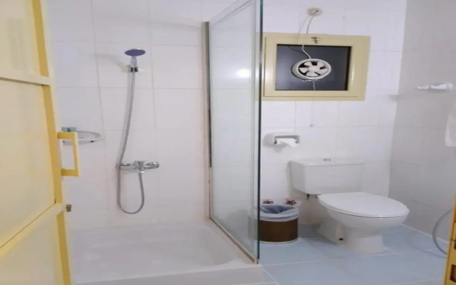 La Villa Suites Hotel