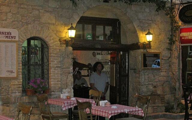 Antique Pension
