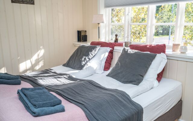 SKYR Guesthouse