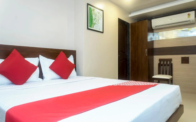 OYO 18340 Grand Pune
