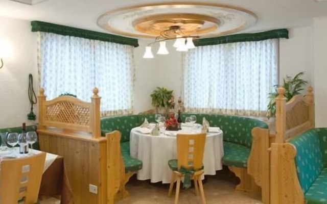 Lupo Bianco Wellness & Walking Hotel