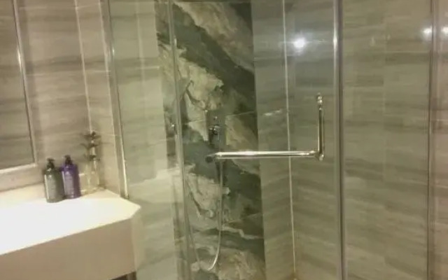 YI Cheng Le Xuan Hotel