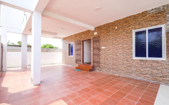 Fabexpress Kovalam Residency