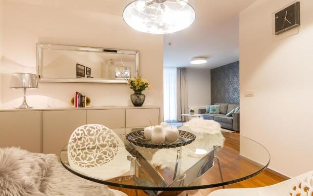 Apartments Lux by Locap Group