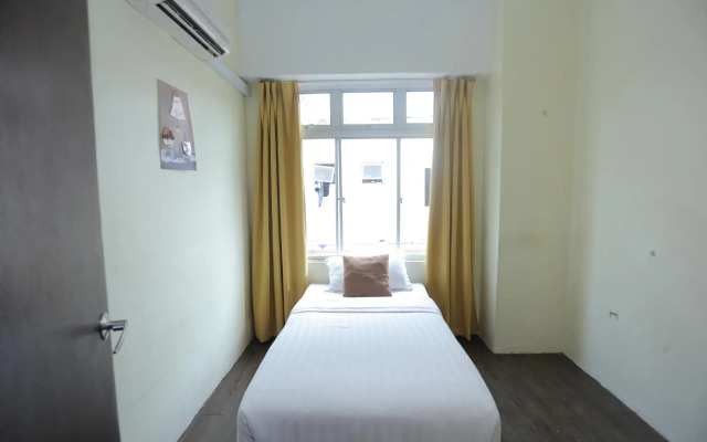 JAM Hotel near ERL Salak Tinggi Sepang