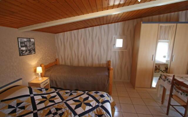 Gîte Le Menil, 3 pièces, 6 personnes - FR-1-589-111