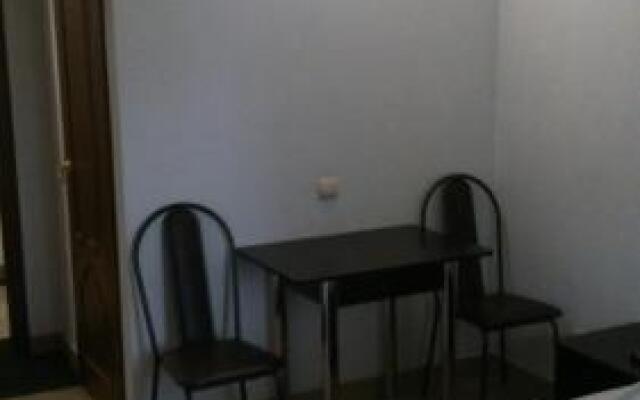 Rooms On Akademika Lavrentyeva 8