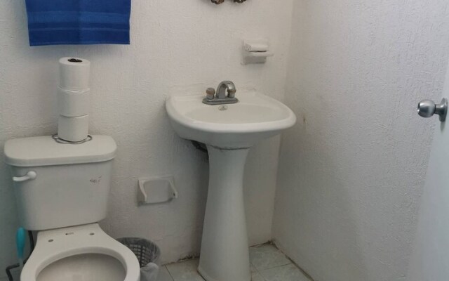 Comfortable House With Excellent Location Come to Gomez