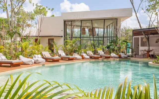 Jade Tulum Hotel