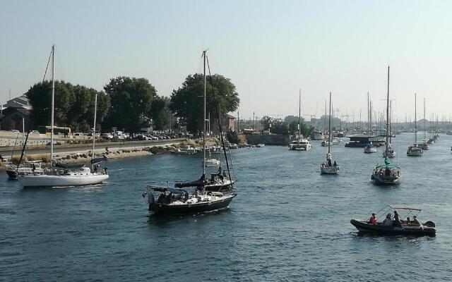 Charmant T2 face au Bassin du Midi