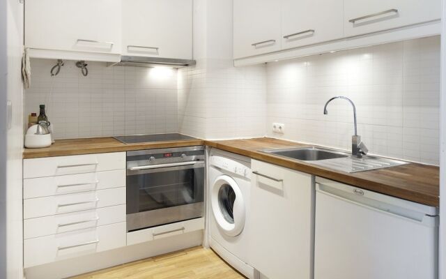 Prime Apartments White and Yellow