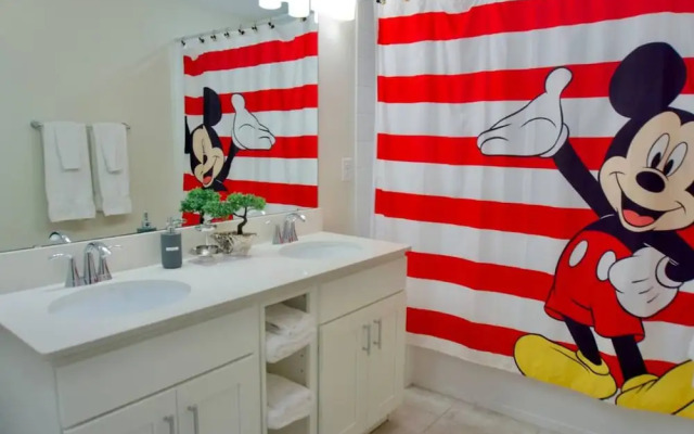 104 Modern Condo Storey Lake Disney