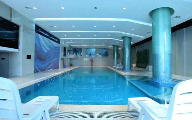 Nanjing New Century Hotel