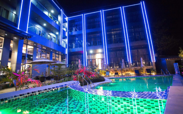 Vienna Hotel (Newly Renovated 2025)