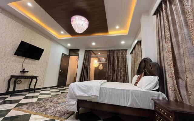 Vaaidehi Premium Stay
