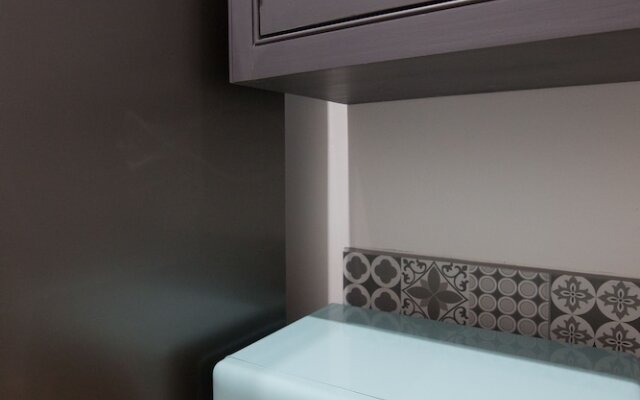 The Burrow City Rooms - Homestay