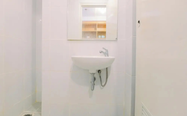 Modern Look And Comfy Studio Tokyo Riverside Pik 2 Apartment
