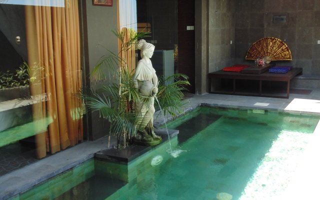 Bali Golden Elephant Hostel