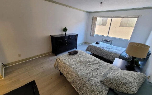 Warm Unit W-Private Bath-C04