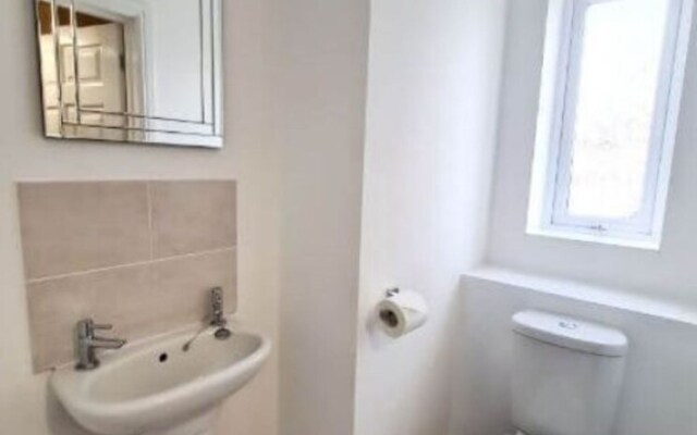 Sublime Stays Burton-on-trent 3-bed House