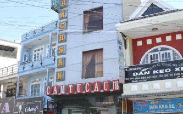 Cam Tu Cau Hotel