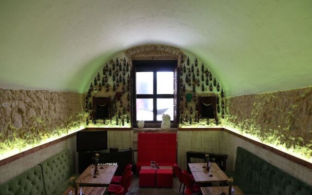 Castrum Wine Relais