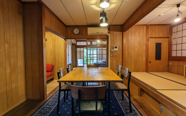 Yuzan apartment Sanjo