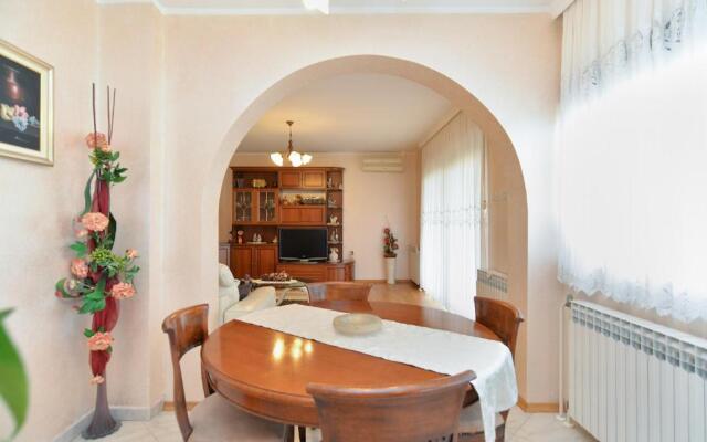 Apartments Rocka 1195