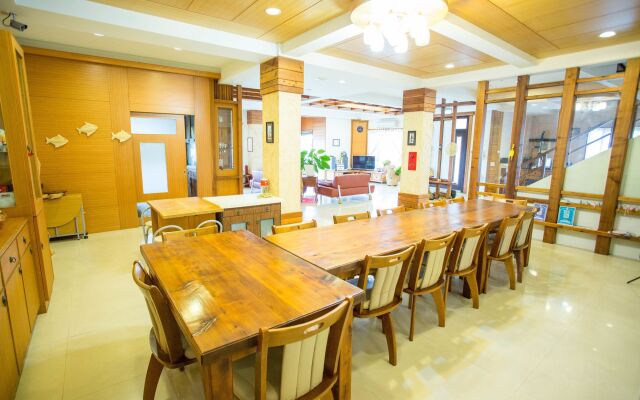 Dong Shan He B&B