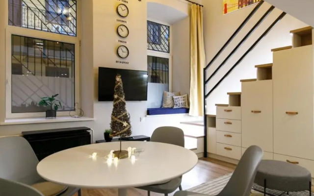 R56 Apartment