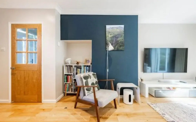Host Stay Maple House