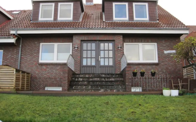 Holiday Apartment B in Haus Seewind