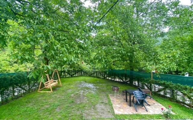 Peaceful Bungalow Surrounded by Nature in Sapanca