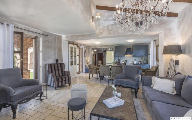 Rustica in Visnjan with 5 bedrooms and 1 bathrooms