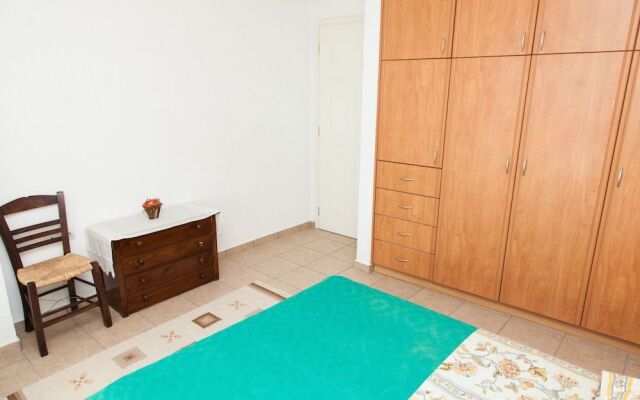 Arachova's Hilltop Delight Apartment
