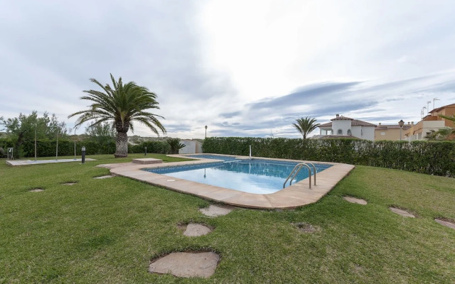 Secreto in Oliva With 3 Bedrooms and 1 Bathrooms