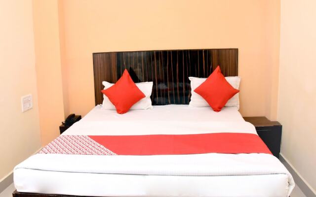 OYO 14658 Shree Ambe Tara Guest House