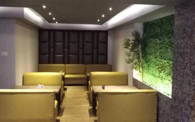 Hotel Ambarish