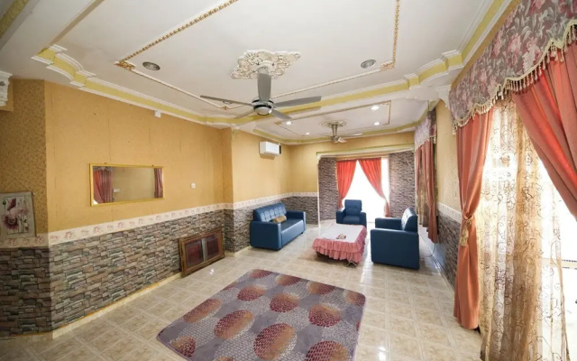 OYO 90990 Sri Tempurung Homestay