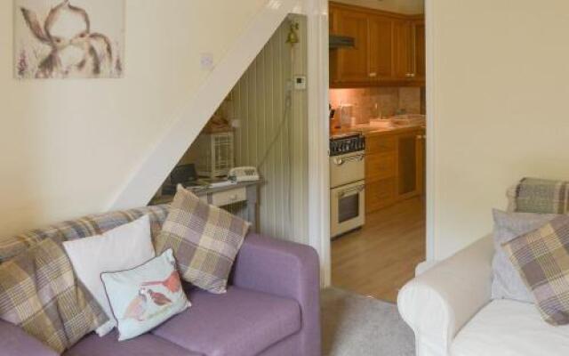 Hillview Cottage