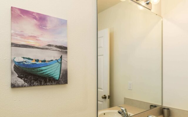 Roomy Town Home, Mickey-themed Bedroom! #4bv550