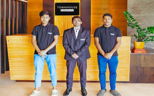 Super Townhouse Indiranagar