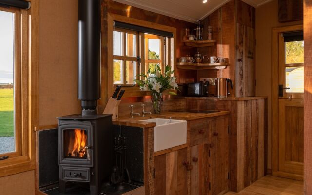 Ashwood Shepherd Hut