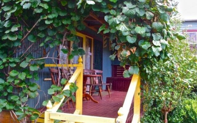 Codrington Gardens Bed & Breakfast