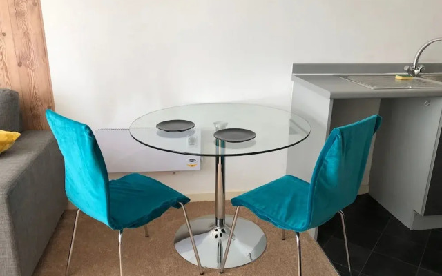 Cosy City Centre 1 Bedroom Apartment