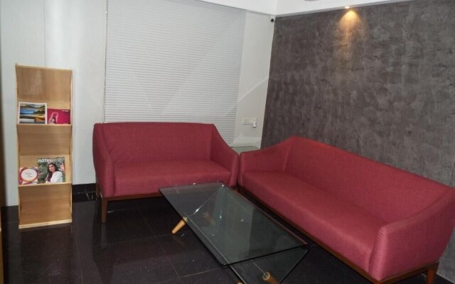 CAPITAL O 74149 Hotel Berlin
