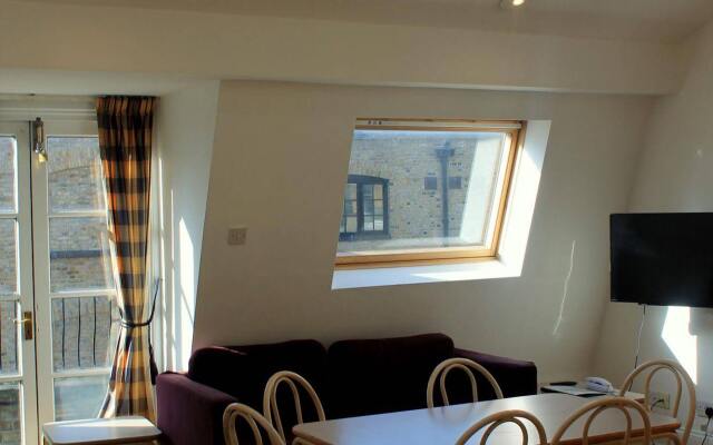 Acorn of London - Crawford House Apartments